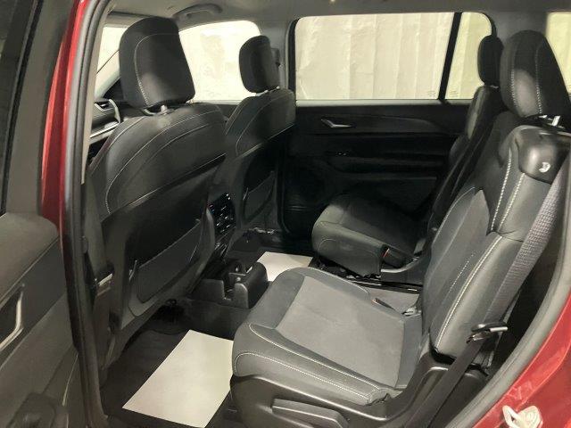 2023 Jeep Grand Cherokee L Laredo - Photo 18