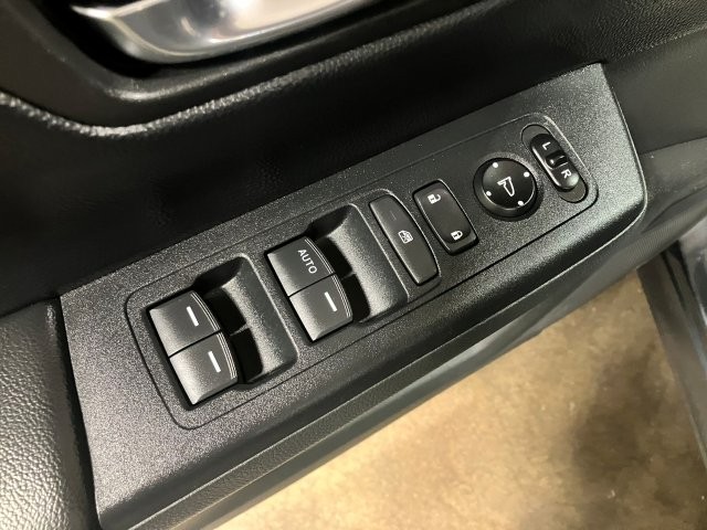 2023 Honda CR-V LX - Photo 7