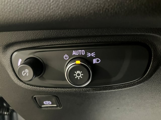 2021 GMC Terrain SLE - Photo 18